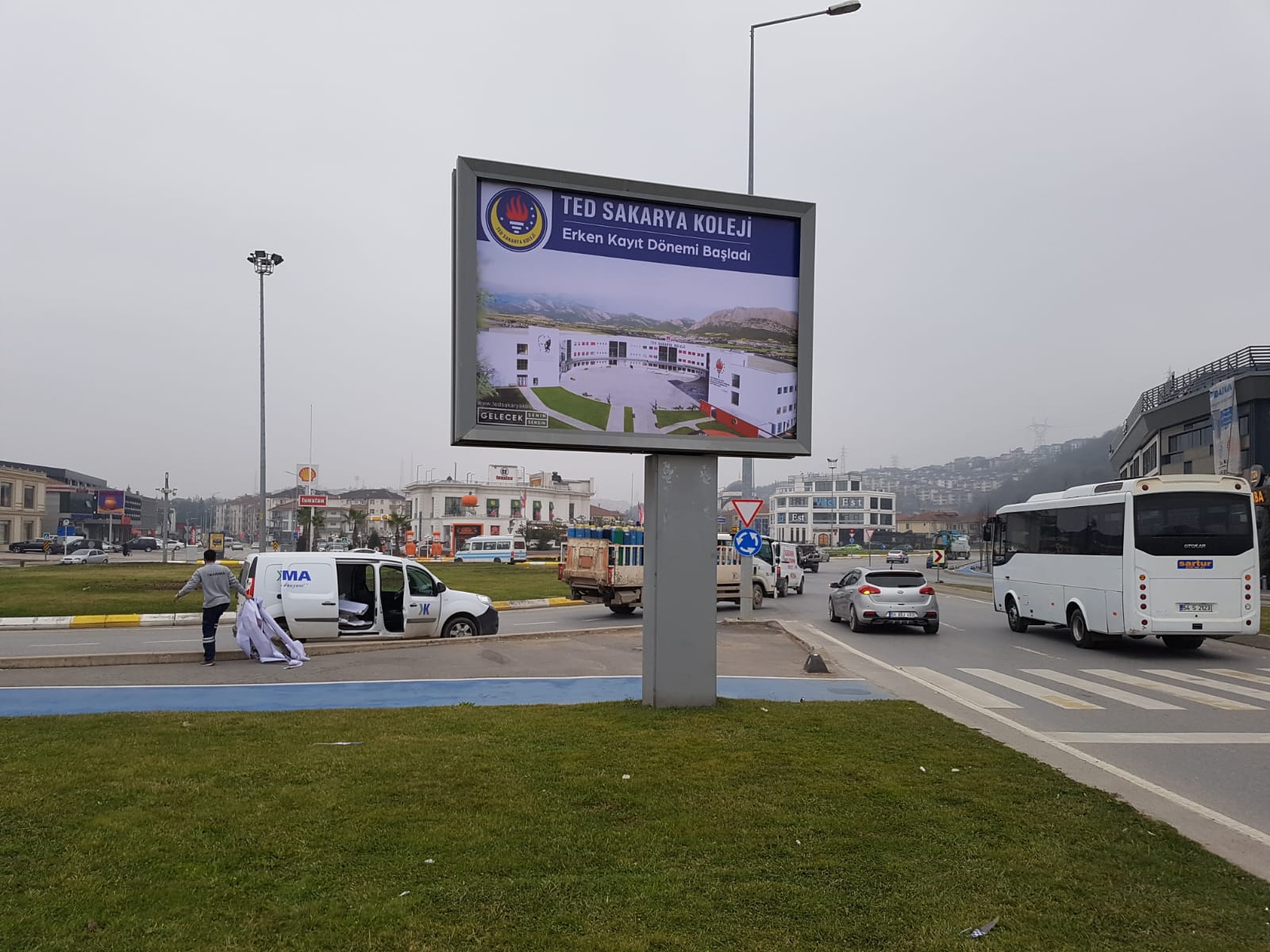 Megalight Reklam Alanı 
